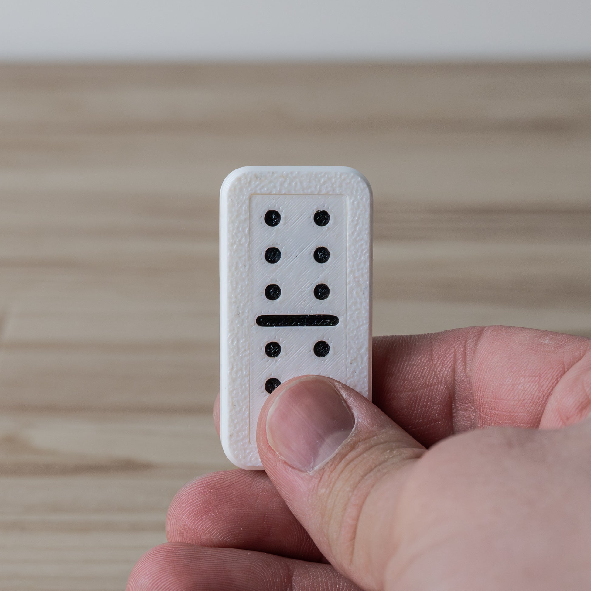Mini Domino Fidget Keychain – Desk Toy & Everyday Carry